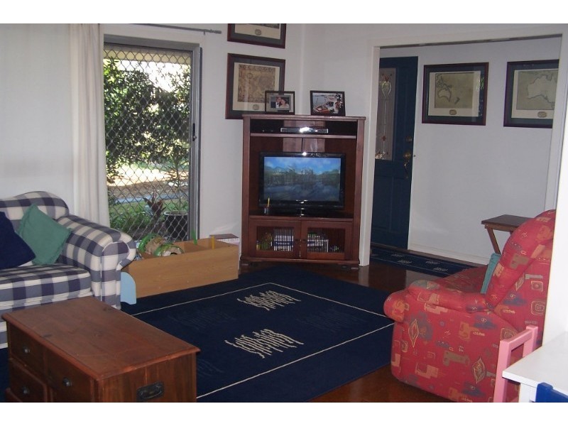 38 Bulgin Avenue, Wynnum West QLD 4178