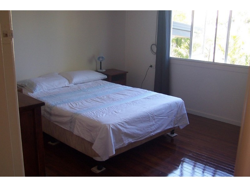 38 Bulgin Avenue, Wynnum West QLD 4178