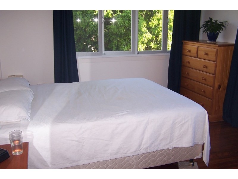 38 Bulgin Avenue, Wynnum West QLD 4178