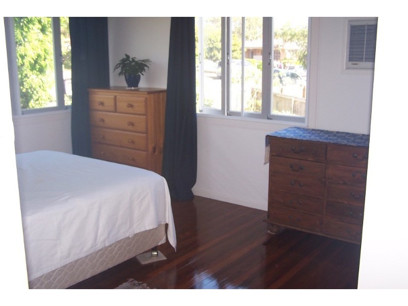 38 Bulgin Avenue, Wynnum West QLD 4178