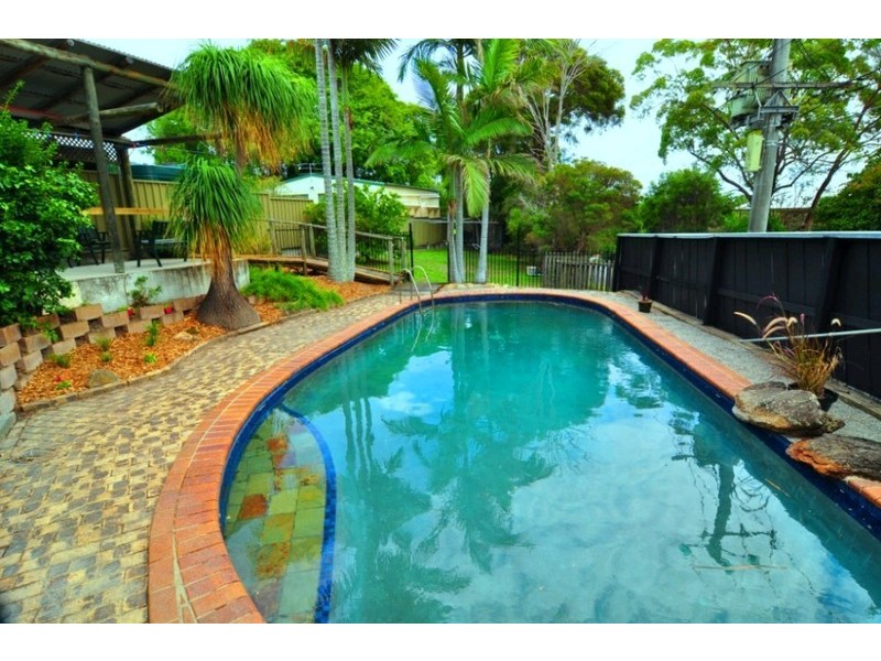 123 Ernest Street, Manly QLD 4179