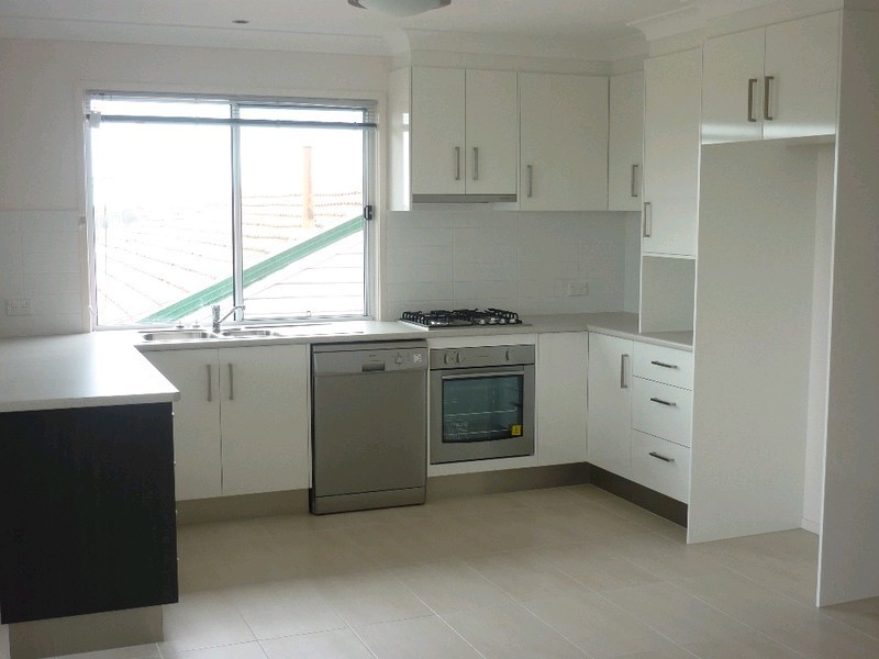 25 Grainger Street, Wynnum QLD 4178