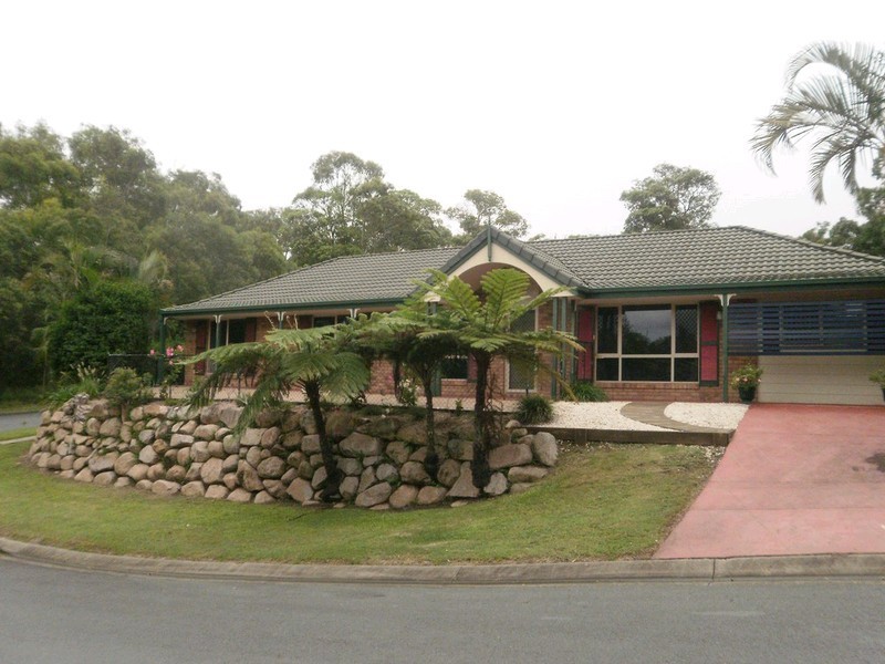 2 Tamborine Street, Hemmant QLD 4174