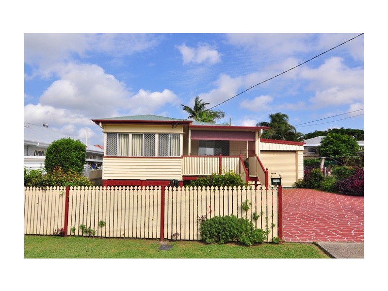 9 Regent Street, Wynnum QLD 4178