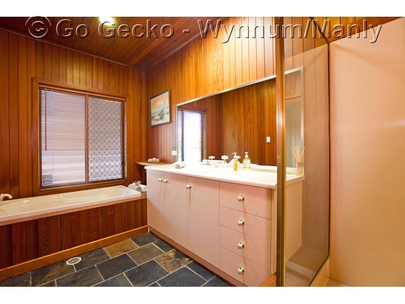 139 Ernest Street, Manly QLD 4179