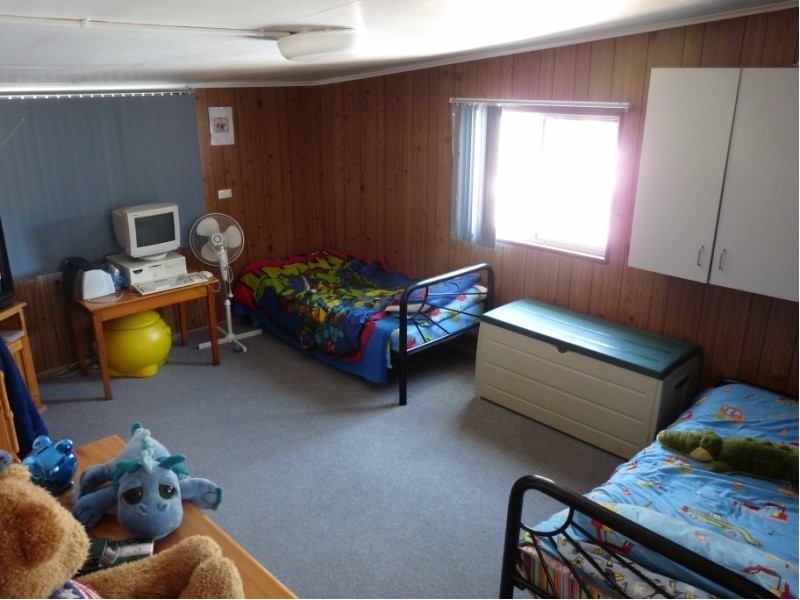 45 Thomas Street, Wynnum QLD 4178