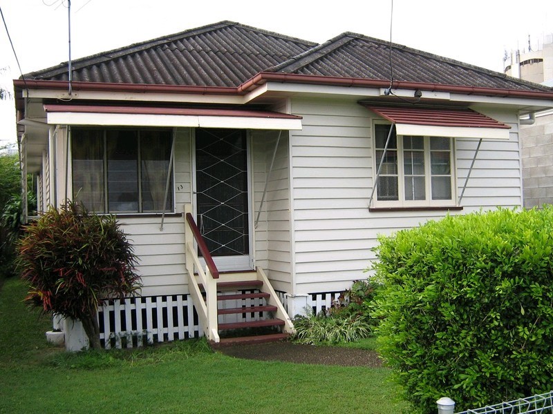 13 Faine Street, Manly West QLD 4179