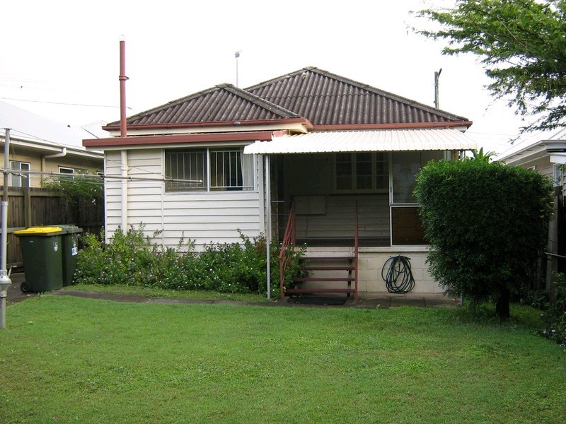 13 Faine Street, Manly West QLD 4179