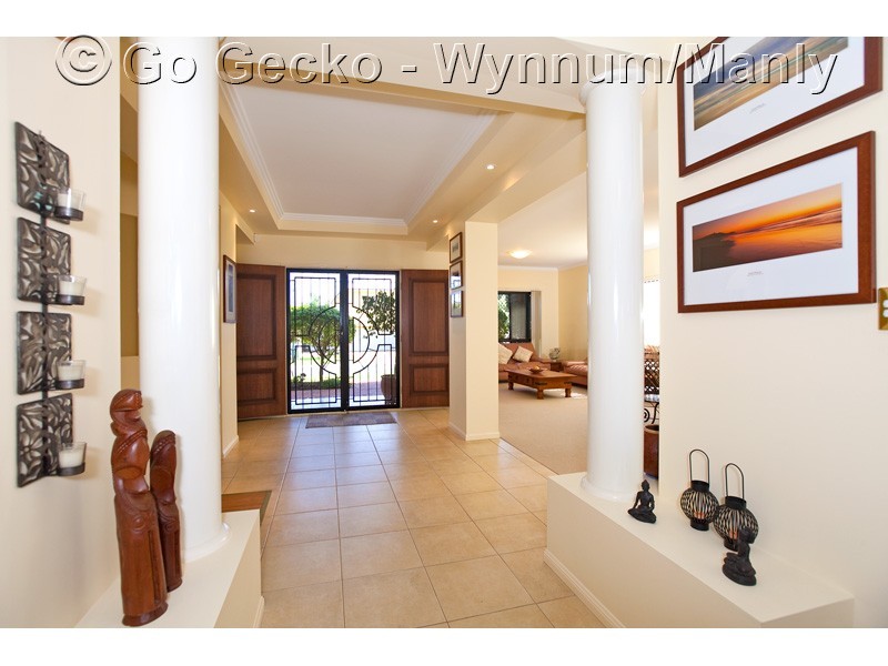 38 Sweetapple Place, Manly West QLD 4179