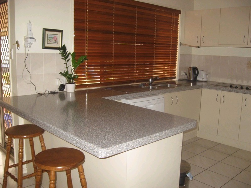 25 Caloundra Street, Manly West QLD 4179