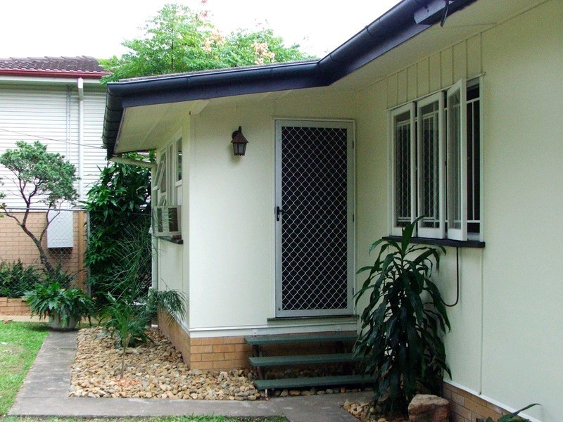 145 Sibley Road, Wynnum West QLD 4178