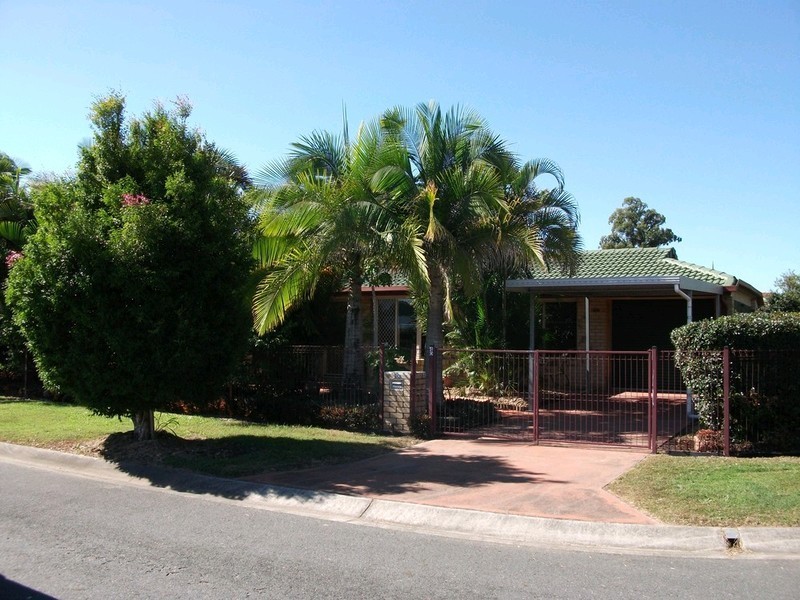 40 Amanda Street, Wynnum West QLD 4178