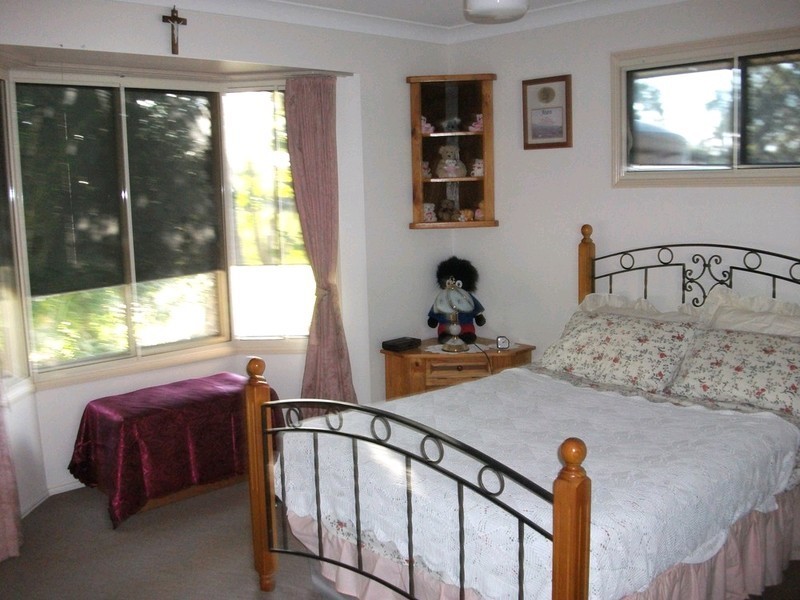 40 Amanda Street, Wynnum West QLD 4178