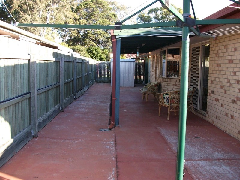 40 Amanda Street, Wynnum West QLD 4178