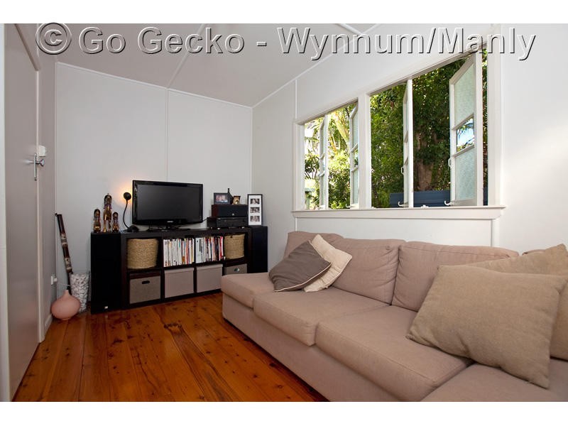 15 Haig Street, Wynnum West QLD 4178