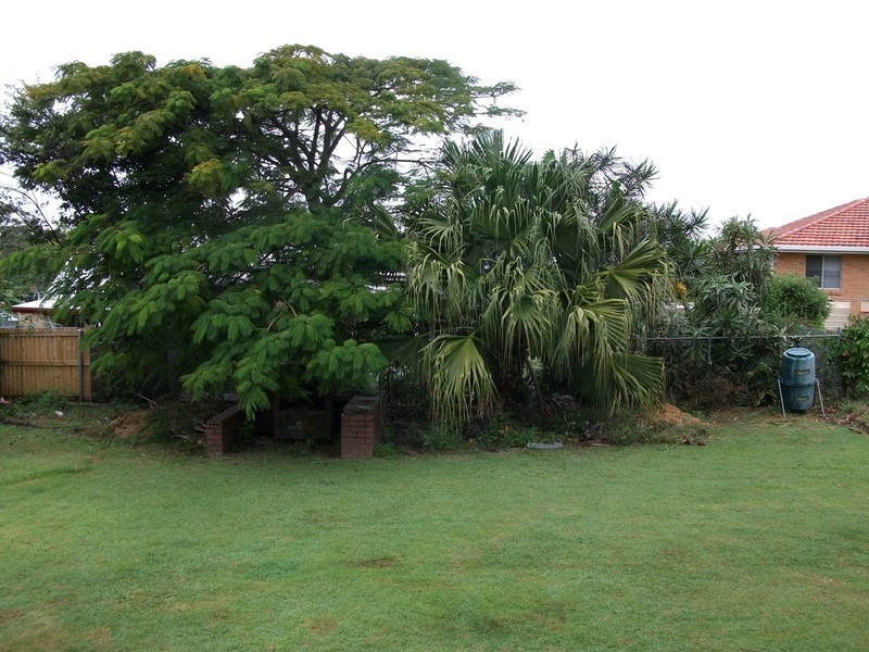 10 Moreton Avenue, Wynnum QLD 4178