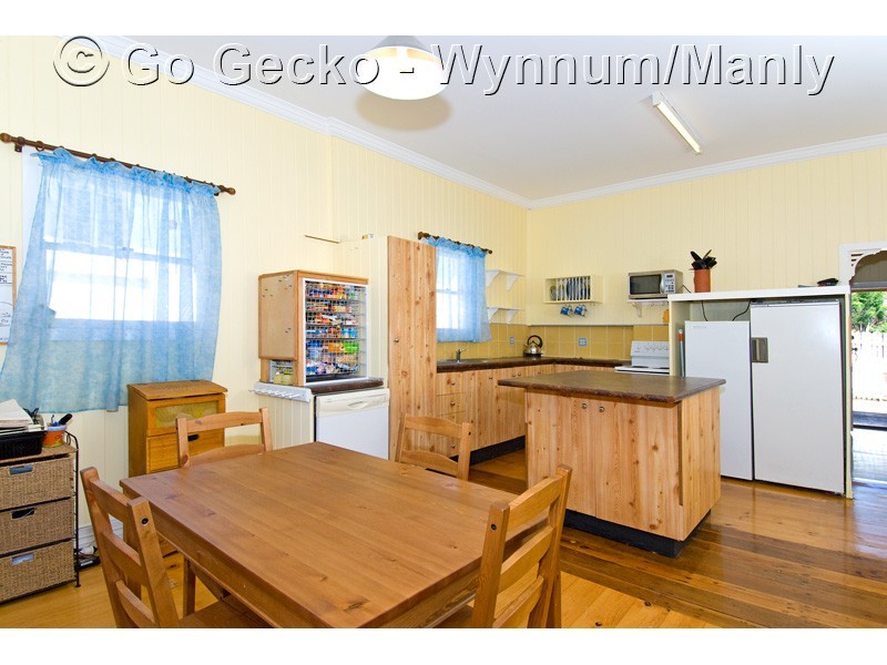 27 Ian Street, Lota QLD 4179