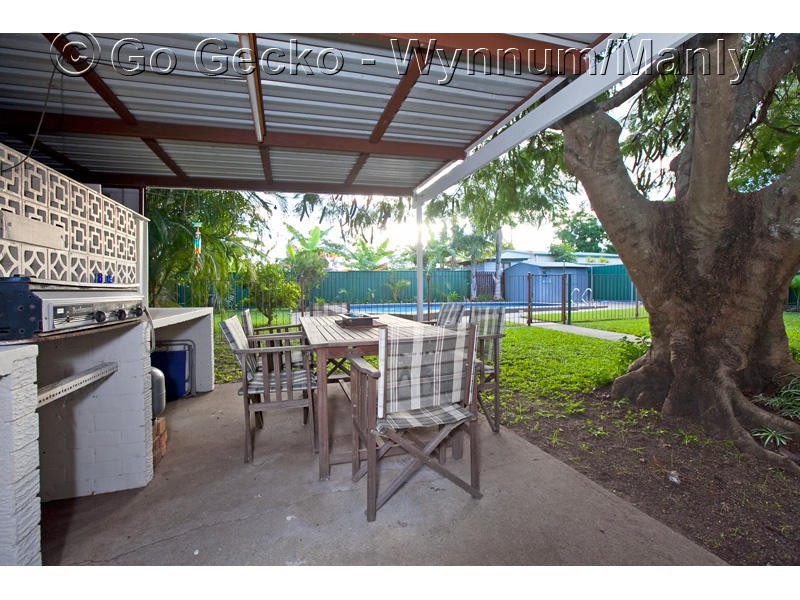 6 Gaywood Street, Wynnum West QLD 4178