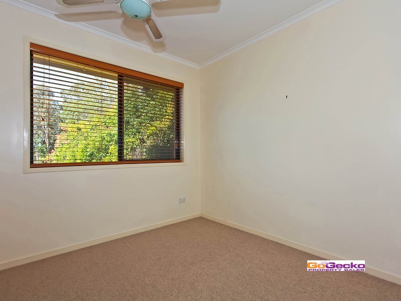 215 Wondall Road, Wynnum QLD 4178