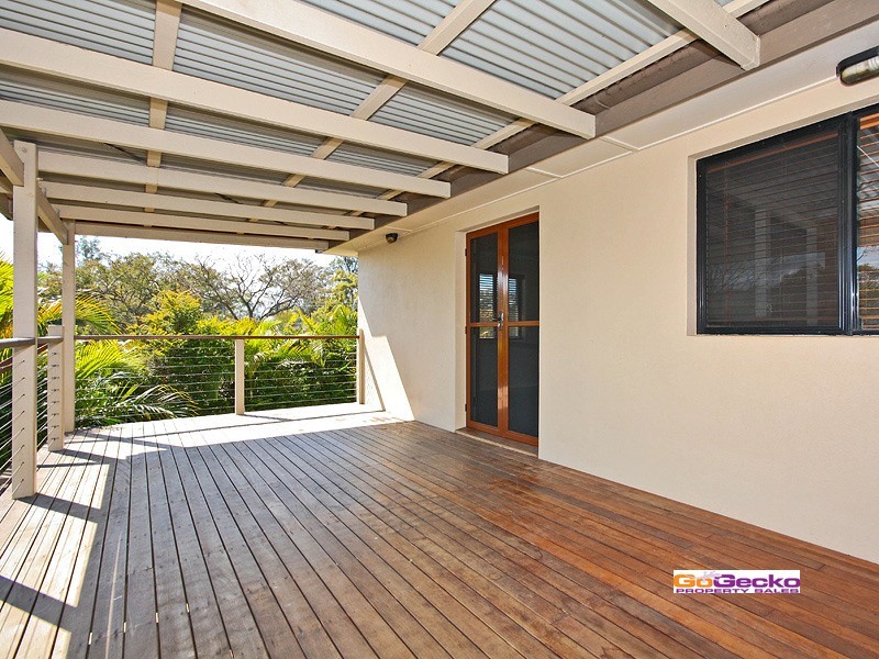 215 Wondall Road, Wynnum QLD 4178