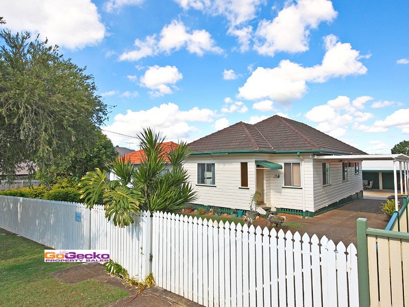 10 Berrimilla Street, Manly West QLD 4179