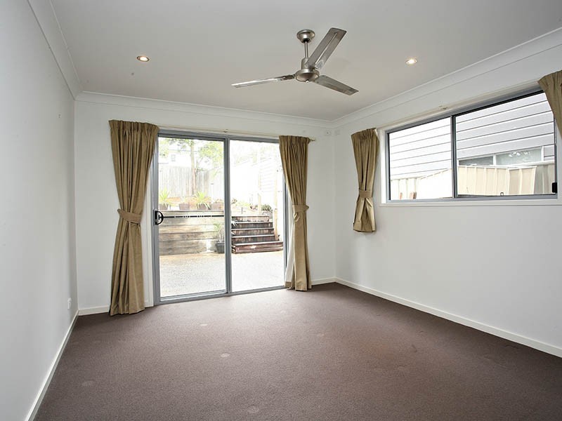 8 Shepherd Street, Wynnum QLD 4178