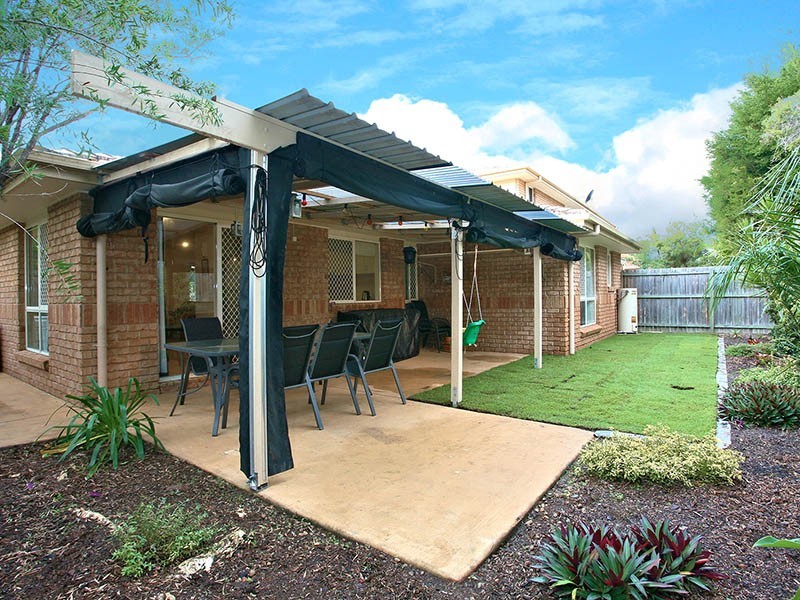 10/27 Camille Crescent, Wynnum West QLD 4178