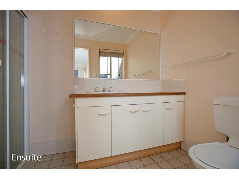 36 Trevally Court, Manly West QLD 4179