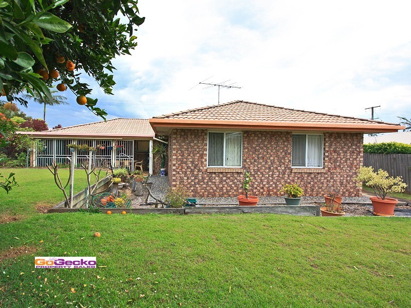 95 Radford Road, Manly West QLD 4179