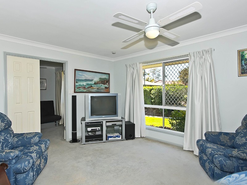 16 Eadie Place, Hemmant QLD 4174