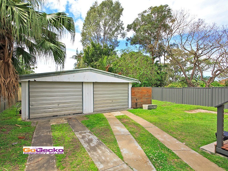 266 Whites Road, Lota QLD 4179