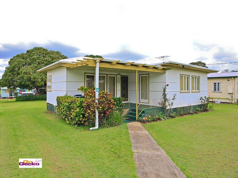 30 Daniel Street, Lota QLD 4179