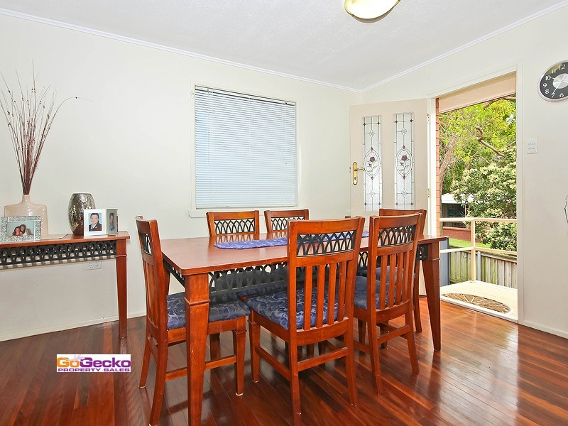 33 Kamarin Street, Manly West QLD 4179