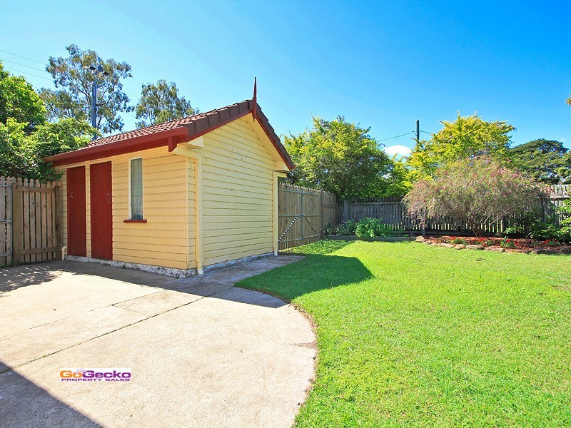 43 Randall Road, Wynnum West QLD 4178