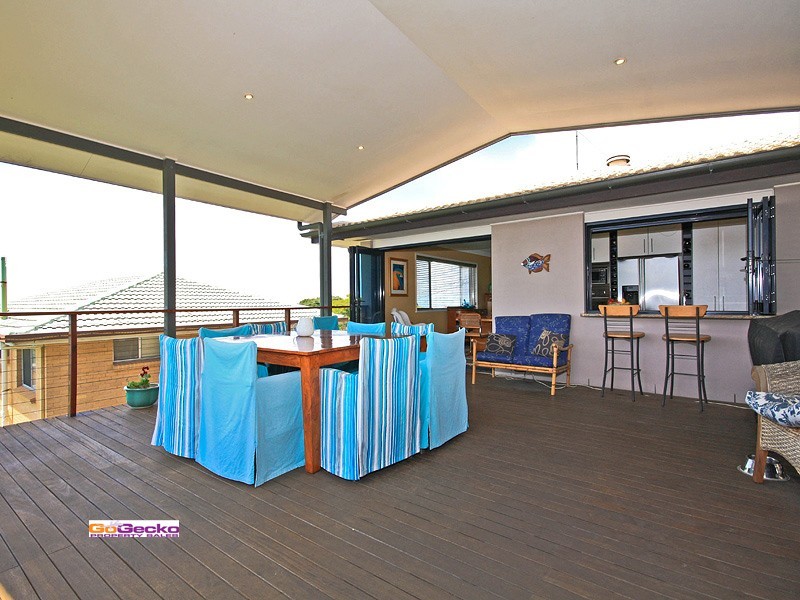 24 Ringara Street, Manly West QLD 4179