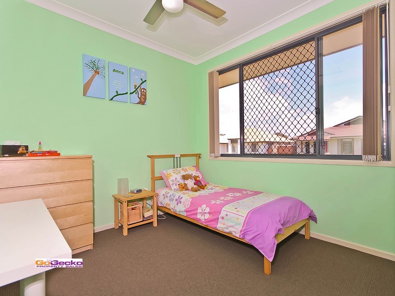 60 Higgs Circuit, Wynnum West QLD 4178
