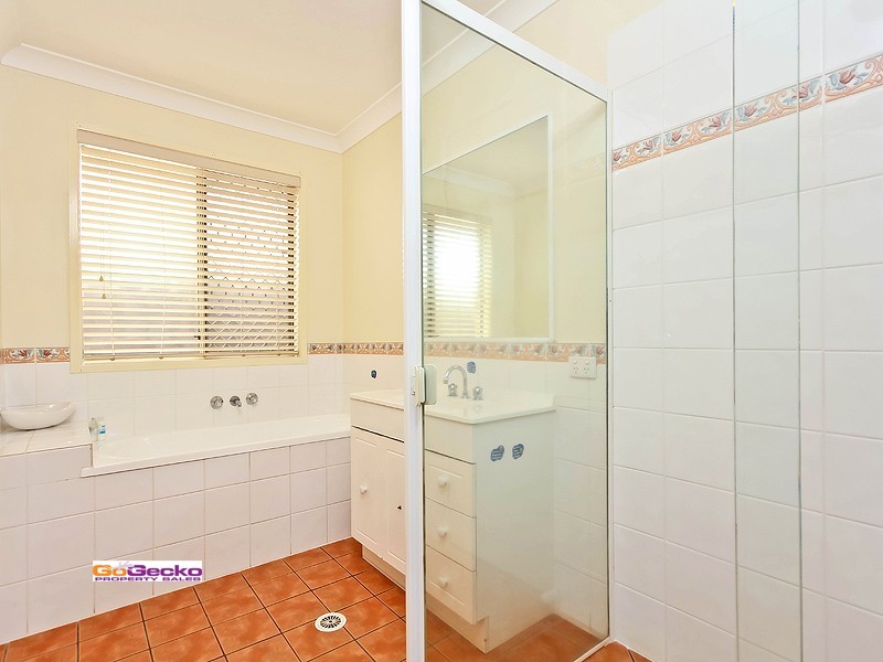 10 Matlock Court, Hemmant QLD 4174