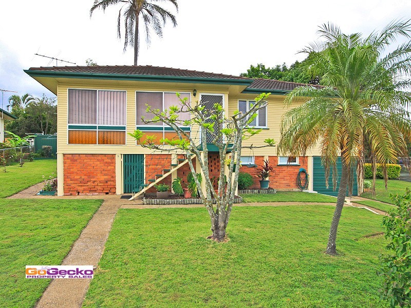 5 Banoon Drive, Wynnum QLD 4178