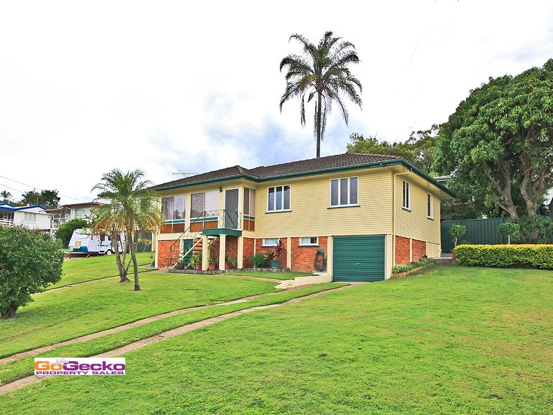 5 Banoon Drive, Wynnum QLD 4178