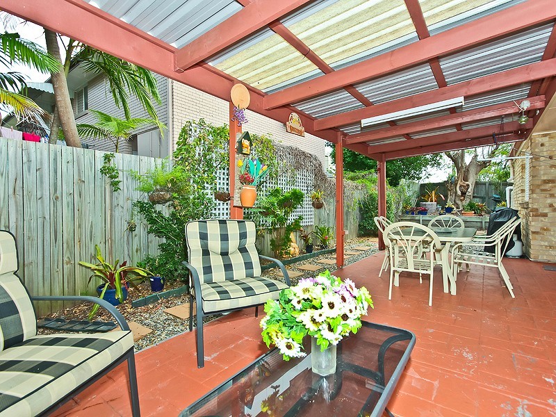 56 Peel Street, Manly QLD 4179