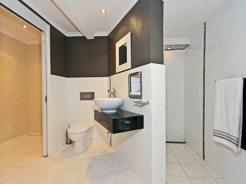 76 Blackwood Road, Manly West QLD 4179