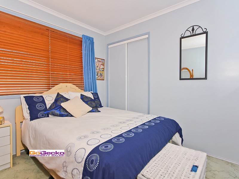 5 Webber Place, Wynnum West QLD 4178