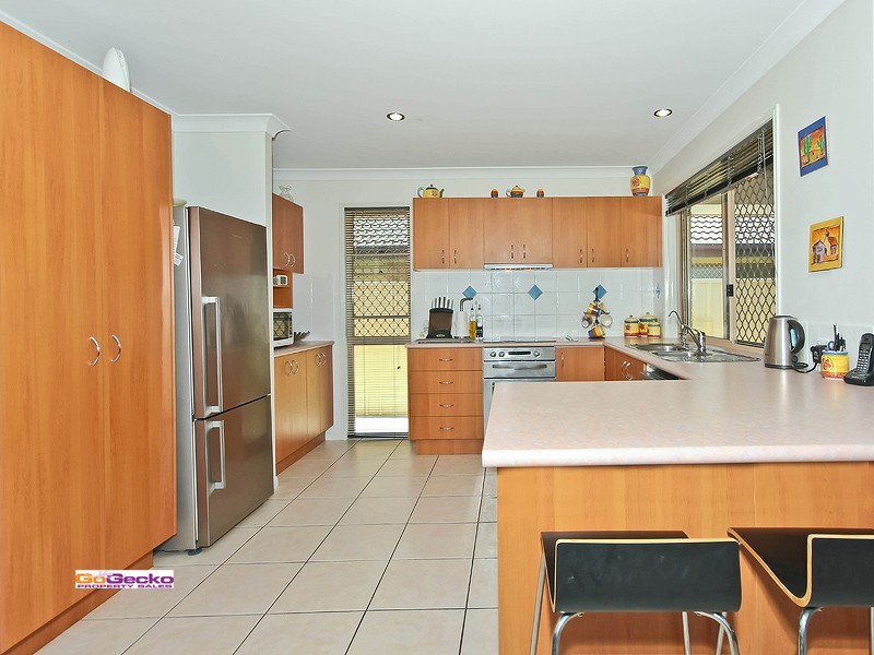 21 Wirra Circuit, Wynnum West QLD 4178