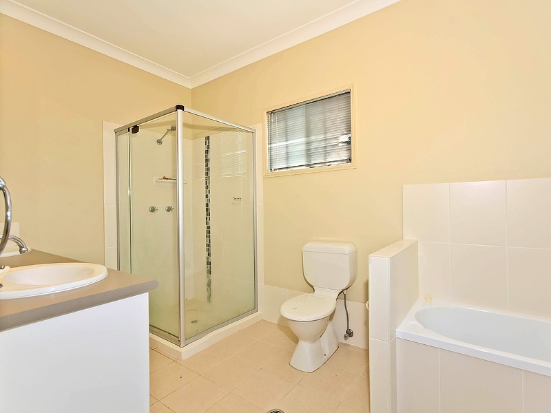 78 Richard Street, Lota QLD 4179