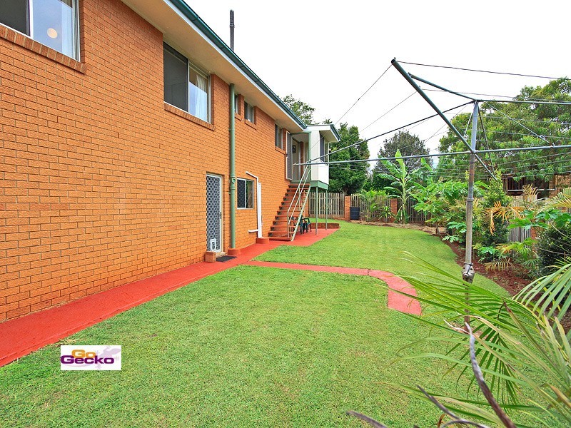 15 Lyrian Street, Manly West QLD 4179