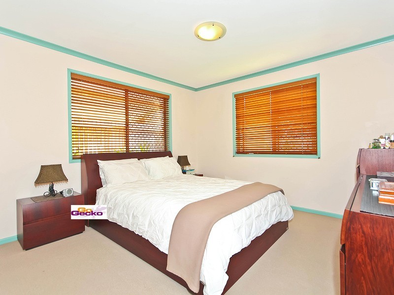 6 Senga Street, Manly West QLD 4179