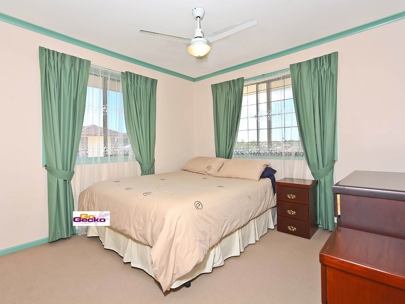 6 Senga Street, Manly West QLD 4179