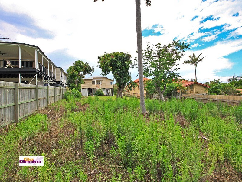 72 Glenora Street, Wynnum QLD 4178