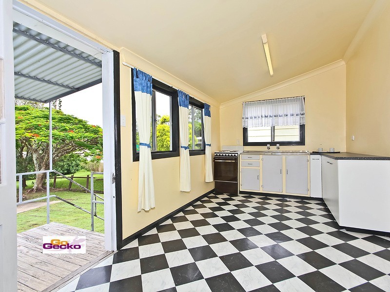 37 Killarney Avenue, Manly West QLD 4179
