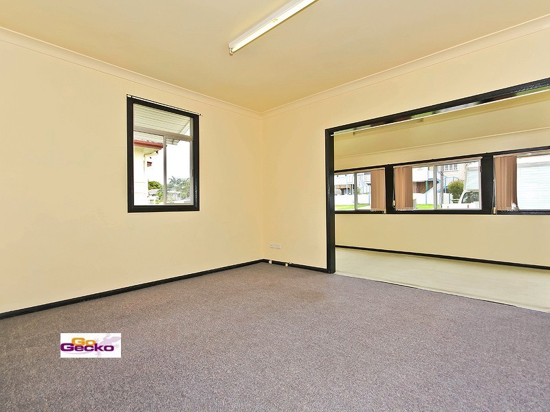 37 Killarney Avenue, Manly West QLD 4179